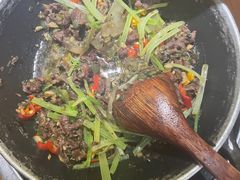 -吃饭皇帝大(合生汇店)