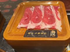 -牛YO寿喜烧·铁板烧和牛火锅自助(市府恒隆店)
