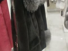 -肃宁华斯国际裘皮城