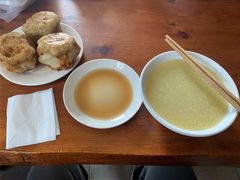 小米粥-宝瑞门钉肉饼店