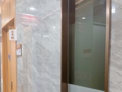 -上海仁爱医院口腔科 · 种植