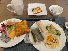 -深圳国际会展中心希尔顿酒店(前海华发冰雪世界店)