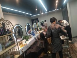 -杉影印象日式烫染專門店