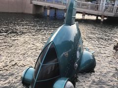 -海底巡游艇:尼莫和好友的海洋世界