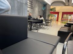 -M Stand(杭州萧山万象汇店)
