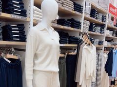 -优衣库(广州番禺万达广场店)