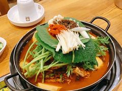 -喇喇排骨火锅·传统韩式脊骨汤(望京西园总店)