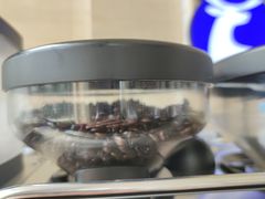 -瑞幸咖啡(绿地新都会9号楼店)