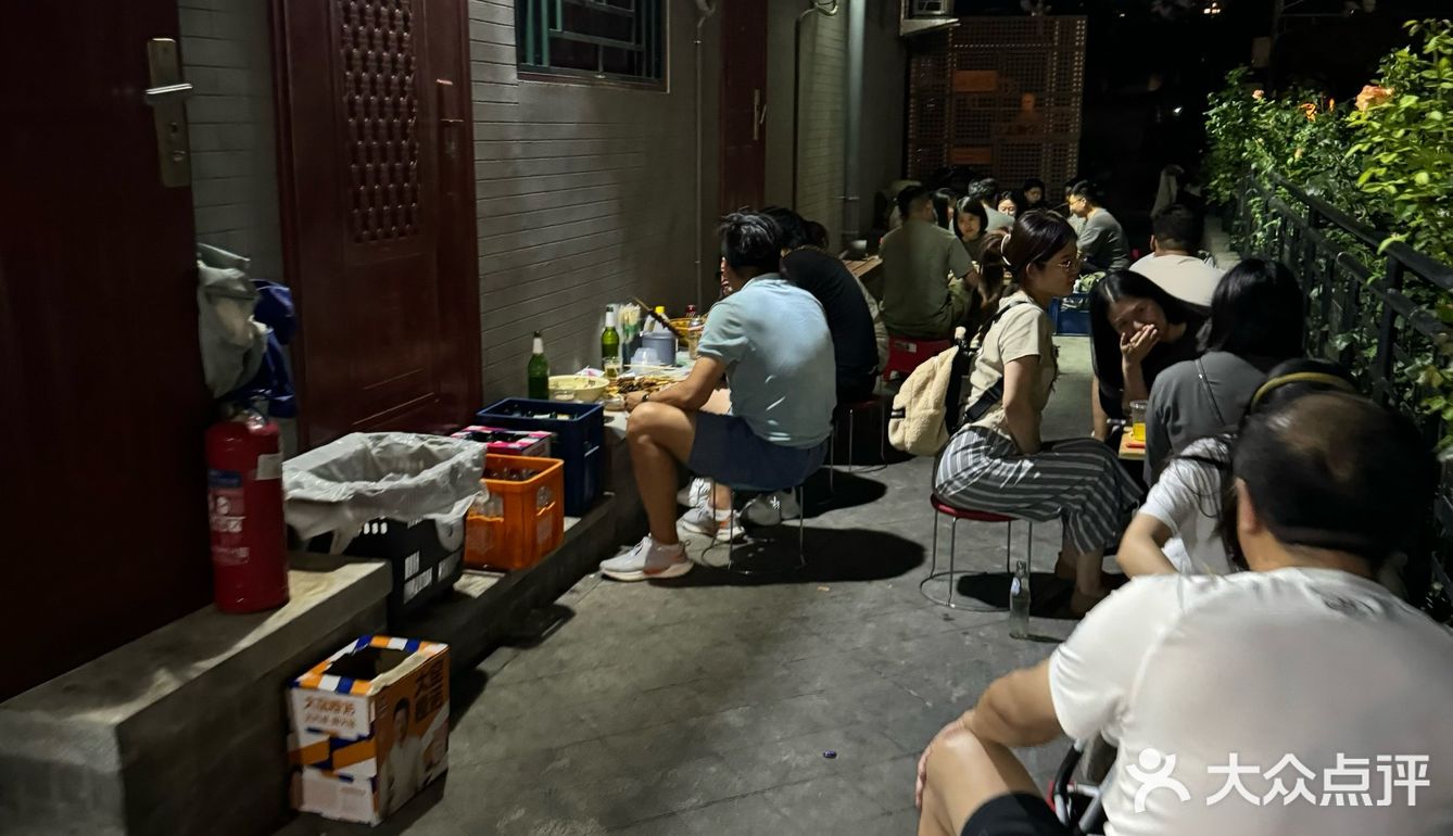 北京｜打卡菜市口著名烧烤脏摊！有惊喜