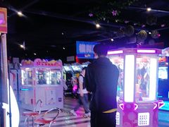 -奇奇乐园(上海仲盛世界商城店)