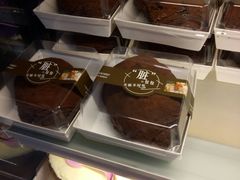 脏包-蜜津私房蛋糕(缤纷亚洲店)