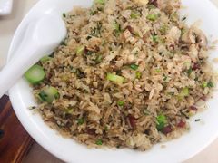 生蚝粒炒饭-蚝家菜馆(沙井店)