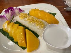 -Dang restaurant (patong phuket)