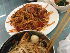 -红鼻子桂林米粉(金唐新光界店)