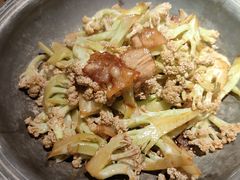 -蜜桃餐厅·伴山(绿宝广场店)