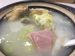 -珊珊小笼馆(仙霞路店)
