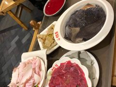-锅首鲜品火锅(鸳鸯店)