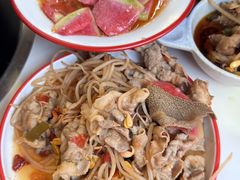 -毛辣果·贵州红酸汤牛肉火锅(西单店)