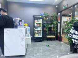 -藤野造型烫染·漂发