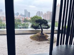 -丽思卡尔顿·炙焰·铁板烧餐厅