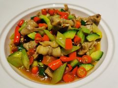 -箱美术馆私房菜(水晶郦城店)