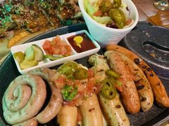 -Famous肥猫墨西哥音乐餐吧(五棵松华熙LIVE店)