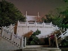 -紫金山山顶公园