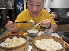 -馋三尺蟹粉小笼(人民广场店)