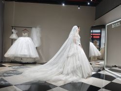 -珠海女王嫁衣馆(珠海左右创意园店)