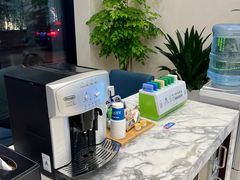 -瑞尔齿科(颐堤港诊所)