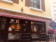 -鲁邦国际风情街(麦世达韩国精品百货店)