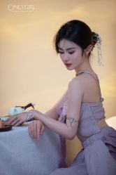 -onlygirl摄影美学馆高端定制(江滩店)