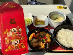 -老娘舅餐厅(黄龙体育中心店)