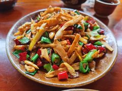 春笋腊肉-苗湘食府(十年店)