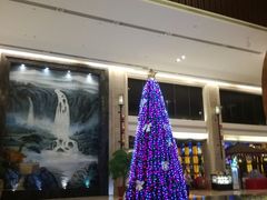 -三英温泉度假酒店-自助餐厅