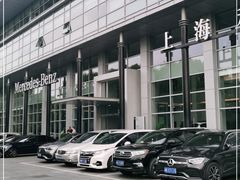 -奔驰上海利星(七宝店)
