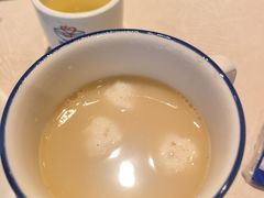 -年辉渔村·非遗传承餐厅(新丰江店)