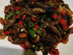 -湘潭九龙鱼头店(城南西路店)