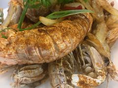 -覃记海鲜美食餐厅