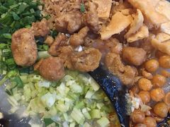 -何师烧烤·香辣蟹·川菜·30年老品牌(太古里旗舰店)