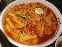 辛拉面炒年糕-三代烤肉(保利广场店)