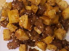 -维吾尔餐厅(宜山路店)