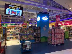 -玩具反斗城(王府井购物中心店)