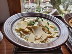 -木子山庄·安徽省老字号·中国炖锅宴