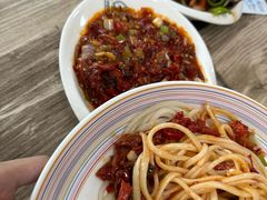 -歹歹的加个面过油肉拌面