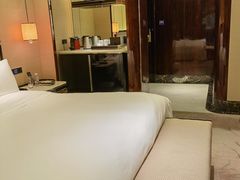 -深圳星河丽思卡尔顿酒店