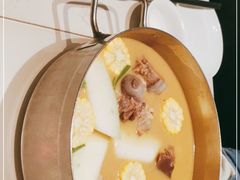 -肥仔文澳门猪骨煲(南京西路店)
