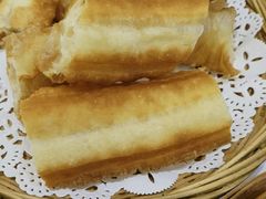 -弄堂咪道-饭香·面香·馄饨香(汇锦广场店)