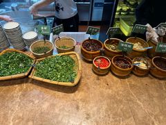 -云阿蛮云南生烫牛肉米线(奉贤路店)