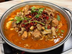 -彭记铁锅肥肠(东四总店)